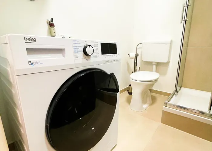 Whats-app Self-check-in - Vibrant Life In Apartamento *