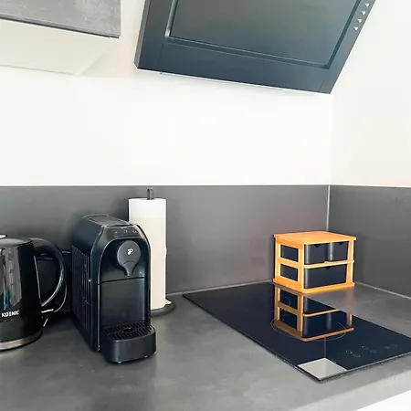 Contactless Self-check-in - Vibrant Life In Lägenhet