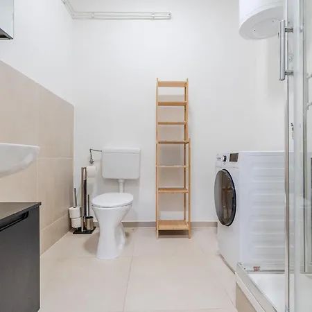 Apartmán Whats-app Self-check-in - Vibrant Life In