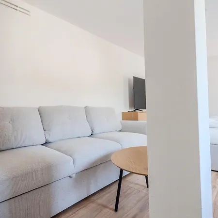 Whats-app Self-check-in - Vibrant Life In Daire *