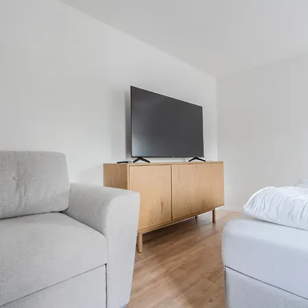 Whats-app Self-check-in - Vibrant Life In גראץ