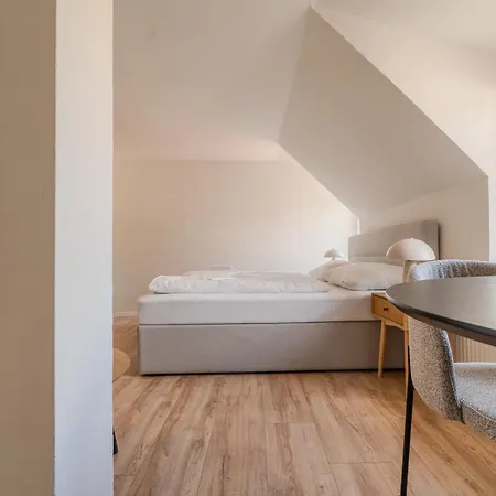 Whats-app Self-check-in - Vibrant Life In * גראץ