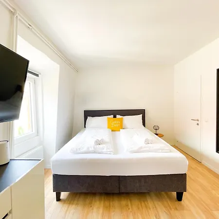 Whats-app Self-check-in - Vibrant Life In * Graz