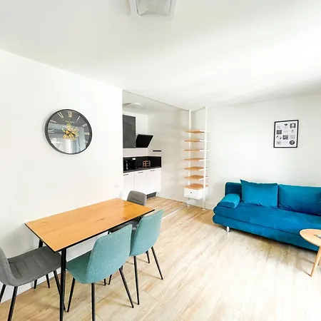 Whats-app Self-check-in - Vibrant Life In *