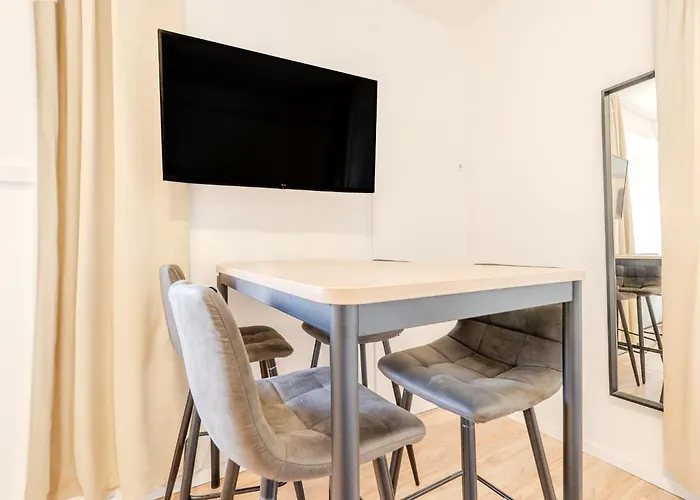 Apartament Whats-app Self-check-in - Vibrant Life In *